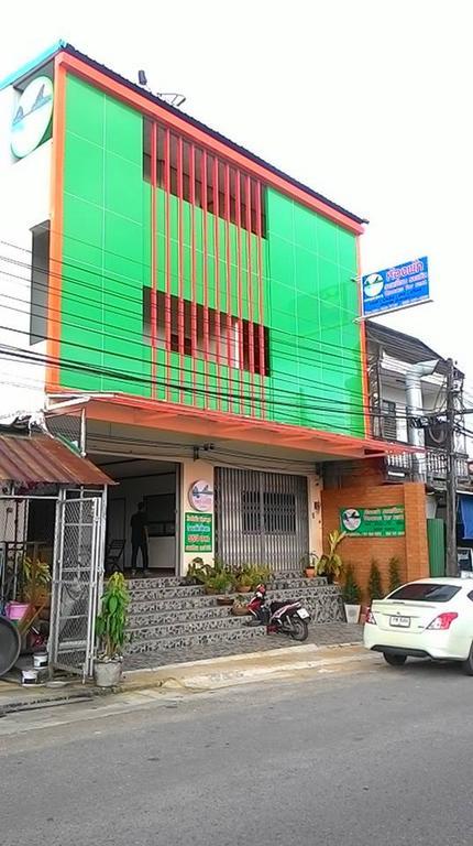甲米凉爽高级旅馆酒店 外观 照片