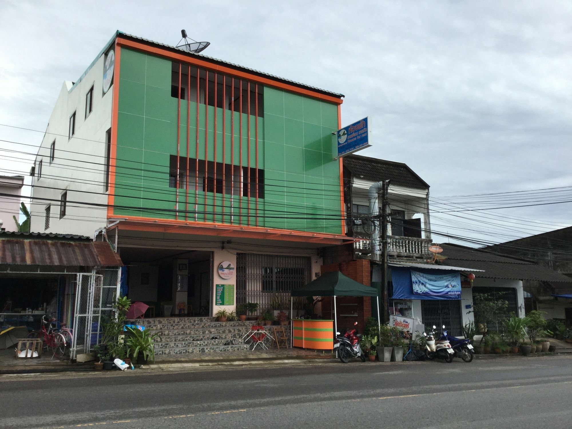 甲米凉爽高级旅馆酒店 外观 照片